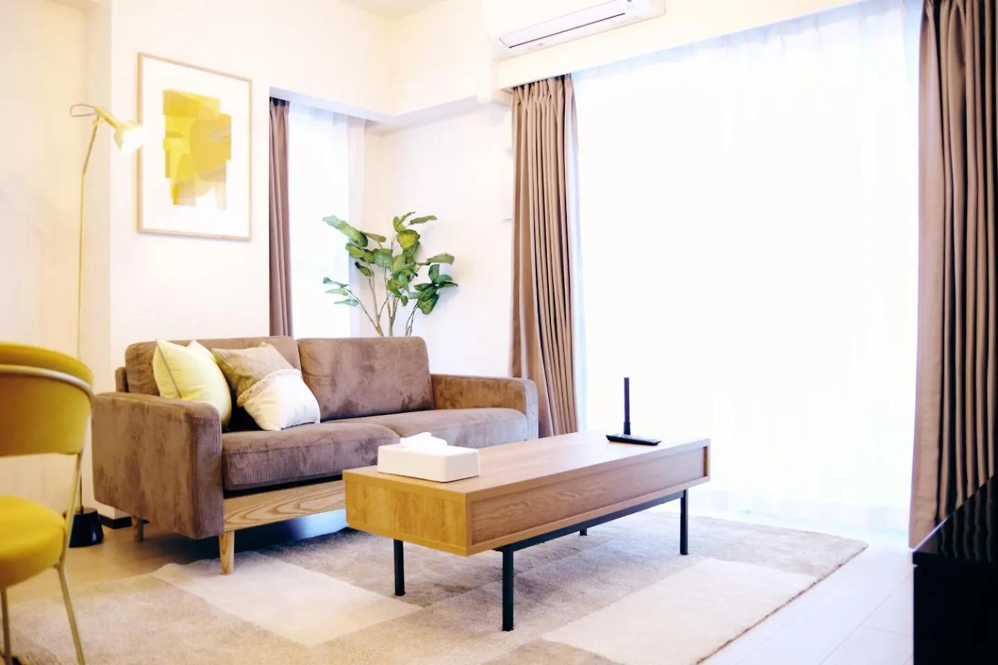 Mat Oshiage Apartment Tokyo