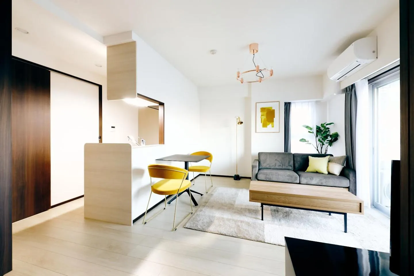 Mat Oshiage Apartment Tokyo