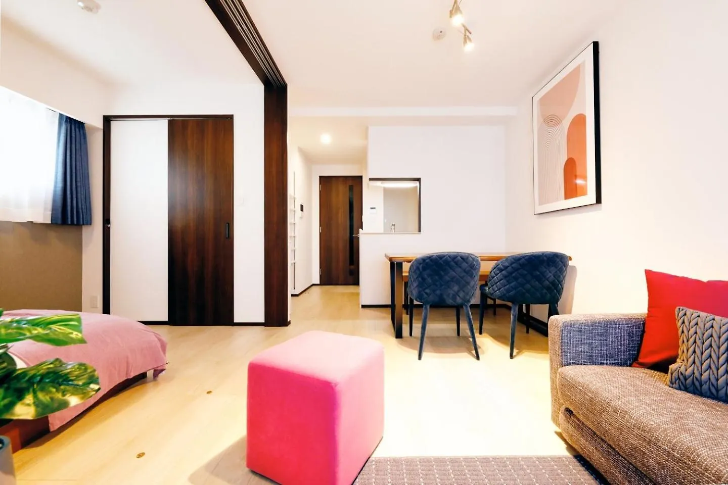 Mat Oshiage Apartment Tokyo
